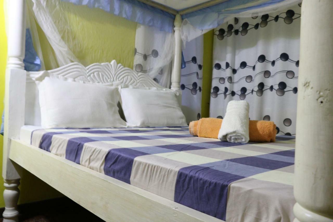 Jua Baharini Bed & Breakfast Malindi Exterior foto