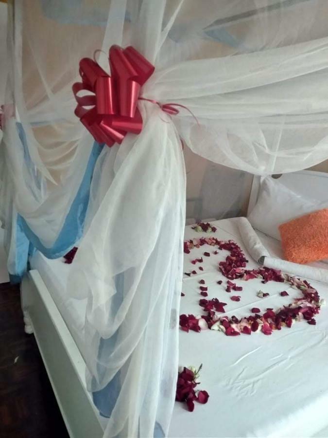 Jua Baharini Bed & Breakfast Malindi Exterior foto